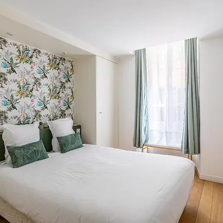 Le Meynadier Lumineux Dans Le Centre Historique, Proche Des Plages Et Palais Appartement