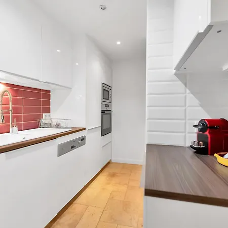 Le Meynadier Lumineux Dans Le Centre Historique, Proche Des Plages Et Palais