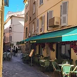 Apartmán Le Meynadier Lumineux Dans Le Centre Historique, Proche Des Plages Et Palais